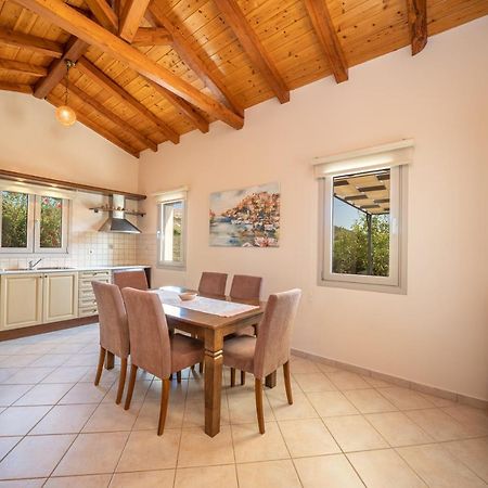 Villa Emily Fiskardo Bagian luar foto